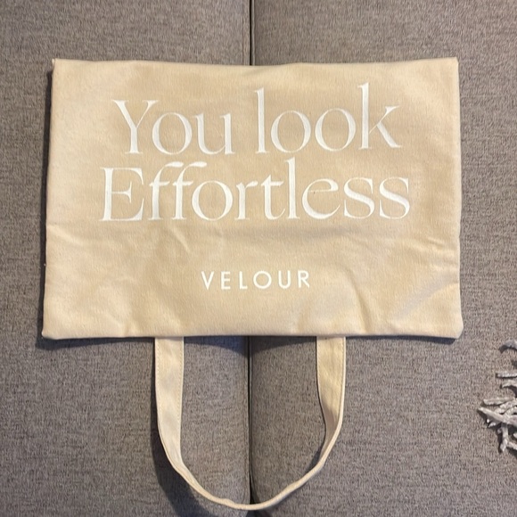 Velour by Sephora tote - Picture 3 of 3